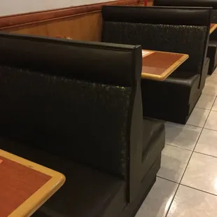 They got new booths!!!!! Love it!!!