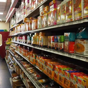 shelves of food in a grocery store