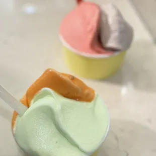Mascarpone Oreo, Strawberry Tangerin, Green Apple