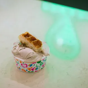 Gelato and Waffle (@miguelmoralesphotography on Instagram)