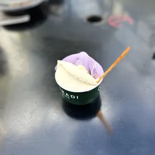 Ube and banana cream
