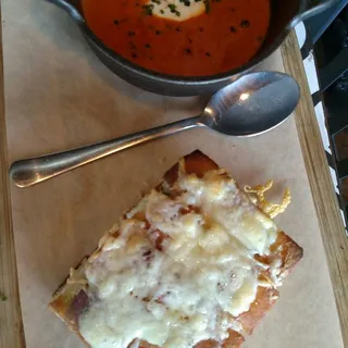 Carson Bisque and Toast Lunch