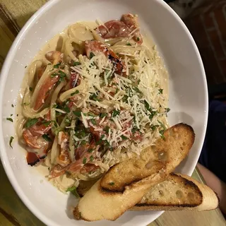 Red Pepper Pasta Plate