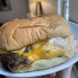 Double Cheeseburger