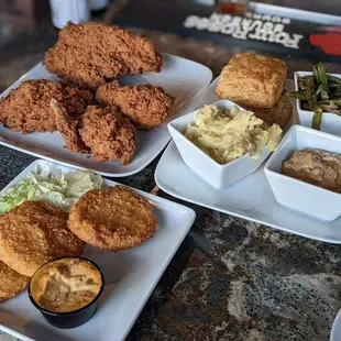Fried Green Tomatoes, 1/2 chicken with mashed potatoes, green beans and biscuit!