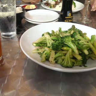 Stir Fried Asparagus & Broccoli