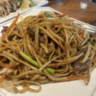 608 Lo Mein