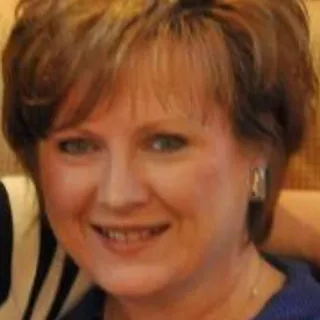 Cindy T.
