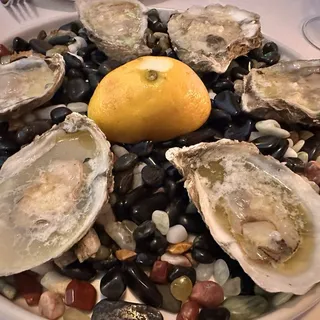 Parmesan Garlic Grilled Oysters