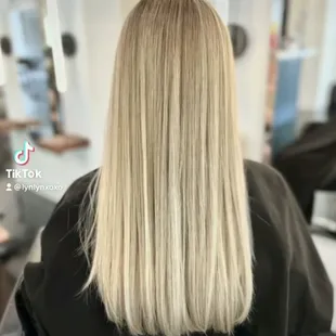 Flawless blonde balayage done by our hair stylist Linda A.