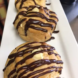 Chantilly Cream Puffs