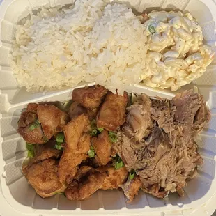 808 chicken and kalua pig plate.