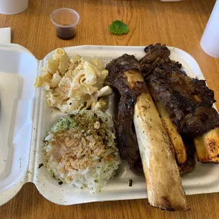 The Pipi Combo Plate