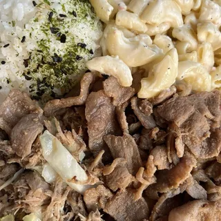 The Puaa Combo Plate