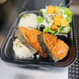 Pan Fried King Salmon Always Fresh!