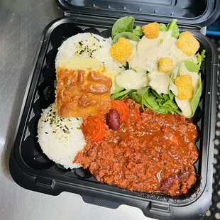 Chili &amp; Cornbread