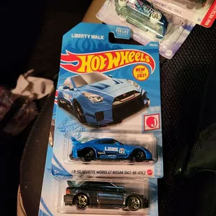 Absolutely phenomenal store. Has almost everything a collector could dream of. 5/5 Will definitely come back here again!