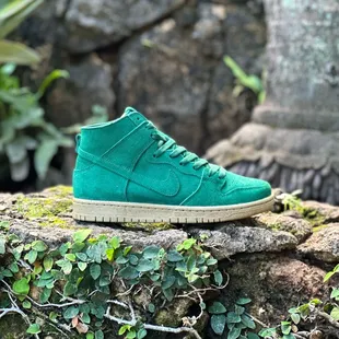 Nike SB Dunk High Pro "Gorge Green"