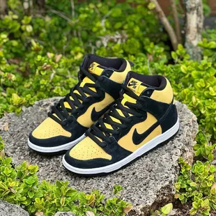 Nike SB Dunk High Pro "Reverse Goldenrod"
