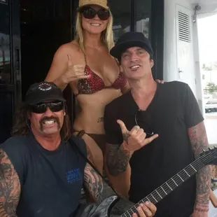 Tommy Lee!!