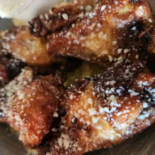 Garlic parm wings