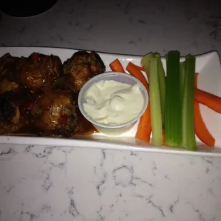 Jamaican wings, juicy and yummy!!