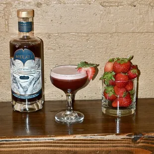 Delicious non alcoholic cocktail featuring Melati Classic and strawberries!