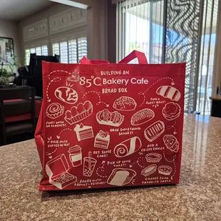 Free bag on grand opening day