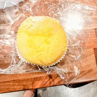 Soft fluffy sweet bread stuffed with a Mango Custard