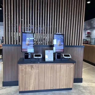 85 Bakery: self serve