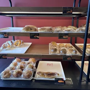 85 Bakery: baked goods