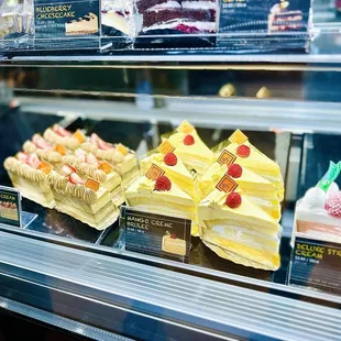 Mango Crème and Macchiato Crème