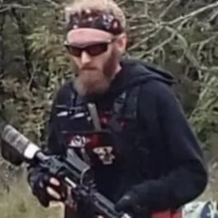 878 Airsoft