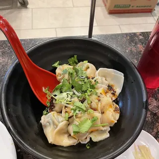 Chili Oil Wontons(10)