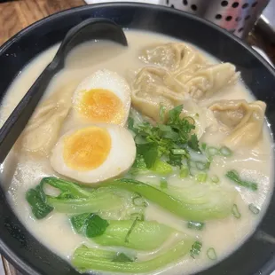 Wonton Ramen