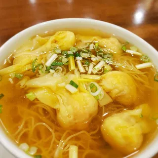 2. Pork & Shrimp Dumpling Noodle Soup