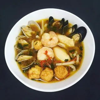 7. Seafood Udon Noodle Soup in Spicy Sauce