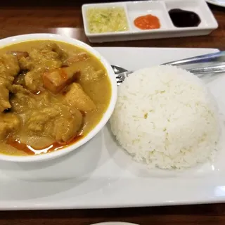 19. Curry Chicken Rice