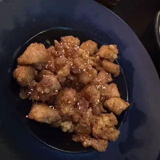 SOY GARLIC SAUCE BONELESS CHICKEN