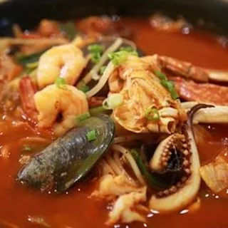 SPICY SEAFOOD SOUP