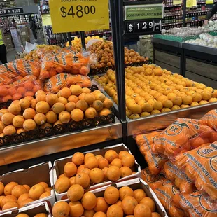 Inside 88 Supermarket, San Leandro, CA.