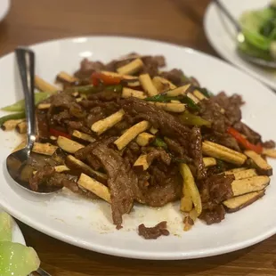 Fried tofu and beef