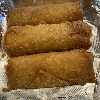 A2. Hand Made Chicken Spring Roll