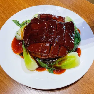 CS 3. Classical Dongpo Pork Chef's Specialties