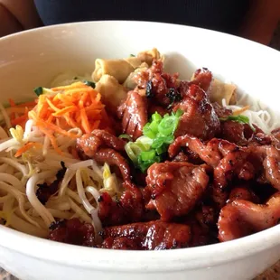 Vermicelli bowl