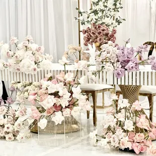 Wedding Decorations: The Perfect Day by JV  (626) 673 6467 Vietnamese (626) 379 7660 English
