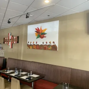 sushi and sashimi, interior