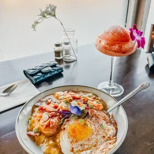 Shrimp and Grits (IG: @soph.hungry)