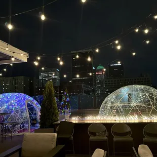 Outdoor patio w/igloos