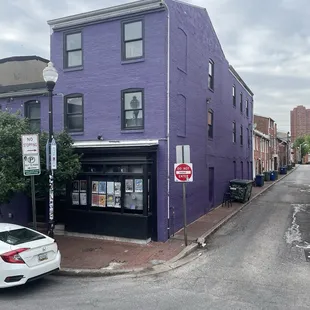 The 8X10!  Best club in Baltimore!!